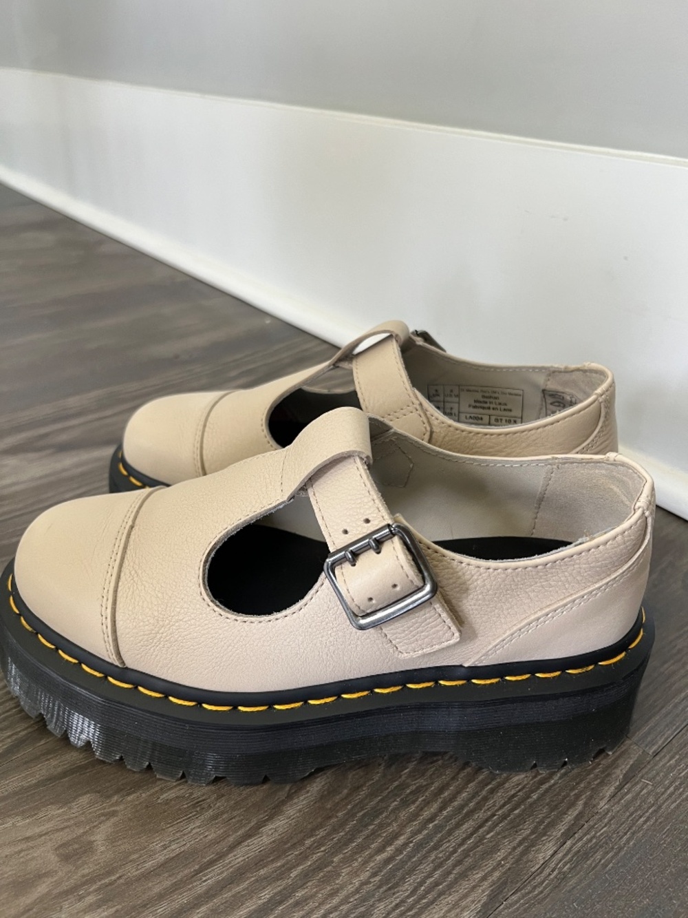 Dr. Martens Cream Platform Mary Janes - US 7 - Picture 5 of 8